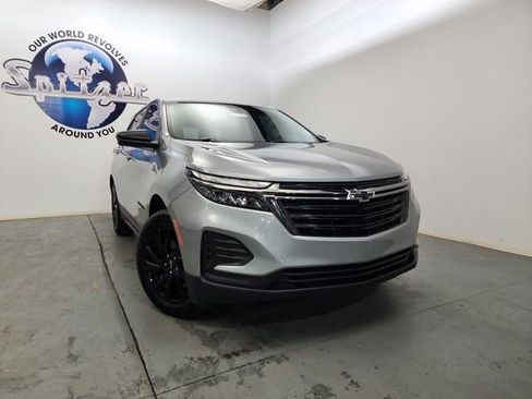 Used 2023 Chevrolet Equinox LS w/ Sport Edition image 3