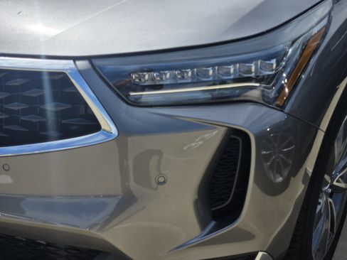 Used 2024 Acura RDX SH-AWD w/ Technology Package image 9