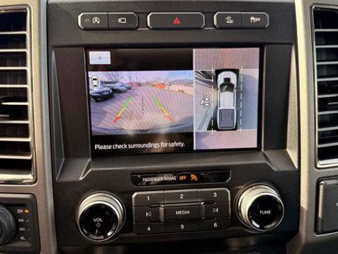 Used 2019 Ford F150 Raptor w/ Equipment Group 802A Luxury image 24