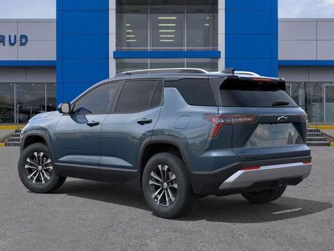 New 2026 Chevrolet Equinox LT image 3