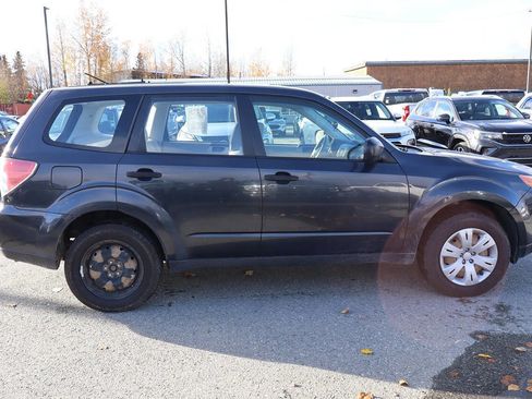 Used 2009 Subaru Forester 2.5X image 7