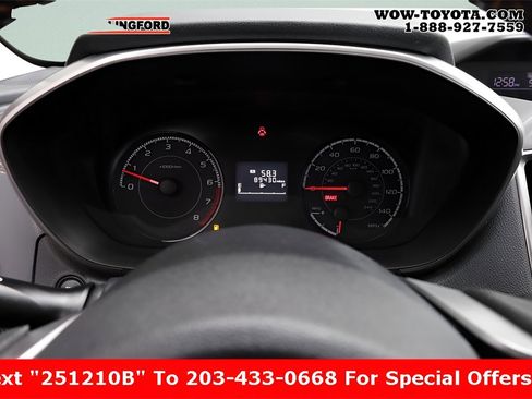 Used 2020 Subaru Crosstrek 2.0i Premium image 32