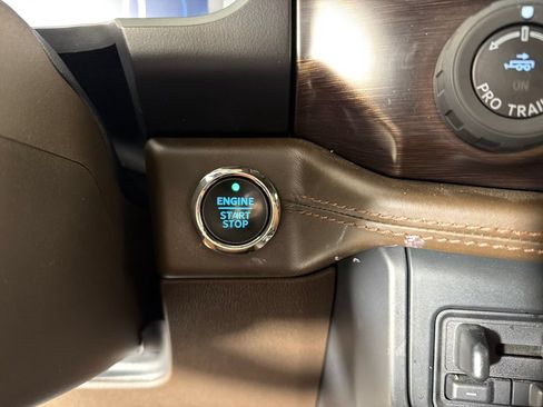 Used 2022 Ford Expedition Max King Ranch AWD/4WD image 15