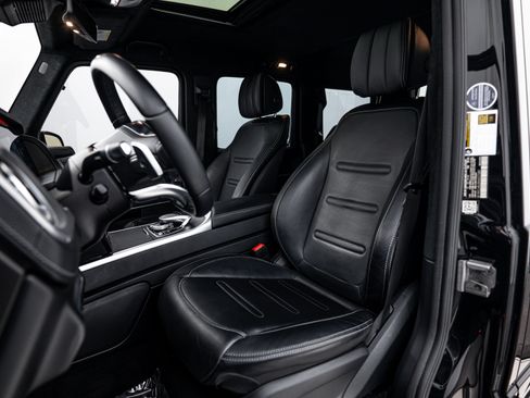 Used 2022 Mercedes-Benz G 550 image 5