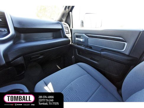 Used 2022 RAM 2500 Big Horn image 11