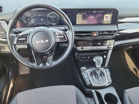 Used 2024 Kia Seltos S AWD/4WD image 12