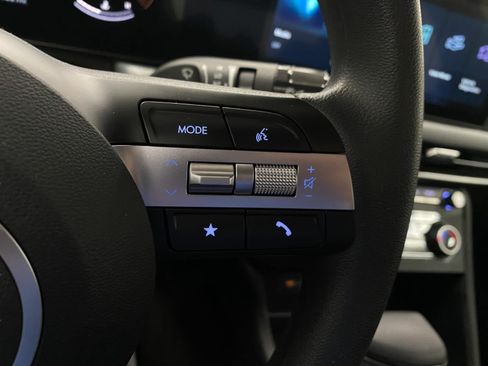Certified 2025 Hyundai Sonata SE FWD image 16