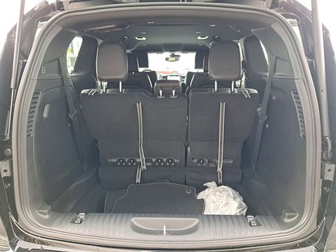 New 2026 Chrysler Pacifica Select image 28