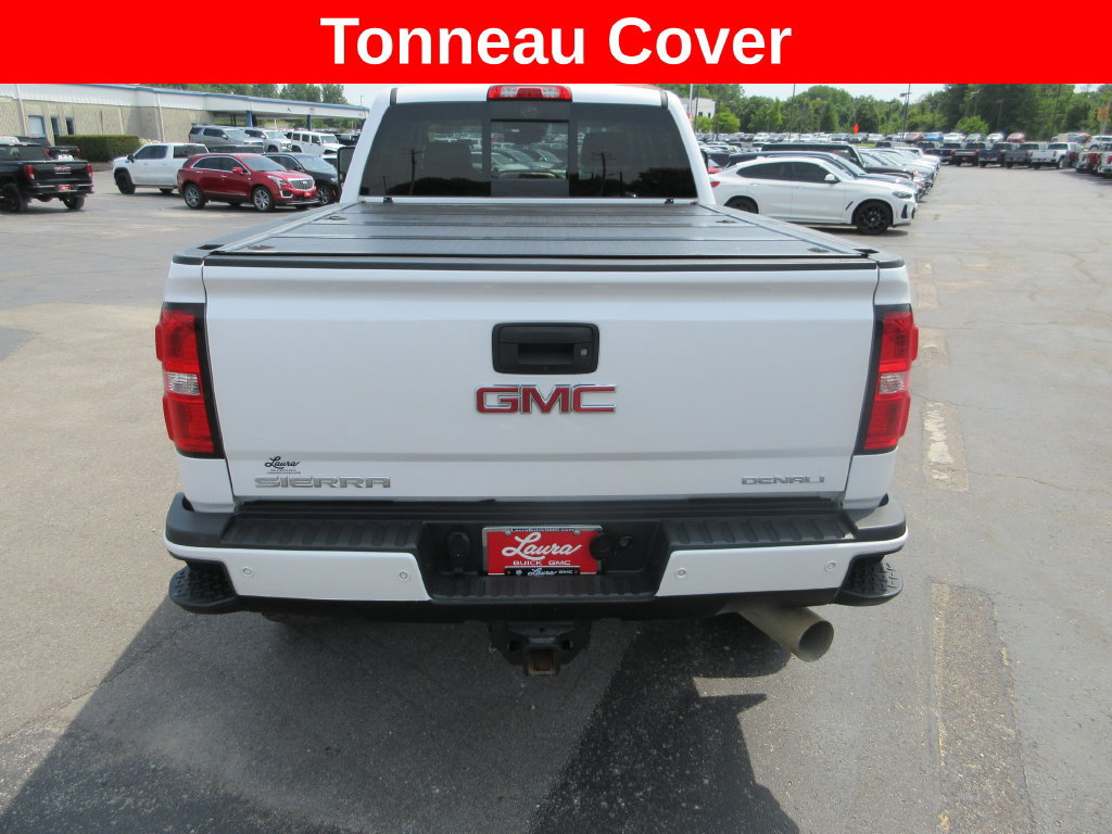Used 2019 GMC Sierra 2500 Denali w/ Duramax Plus Package AWD/4WD image 9