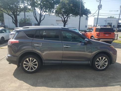 Used 2016 Toyota RAV4 Limited FWD image 7