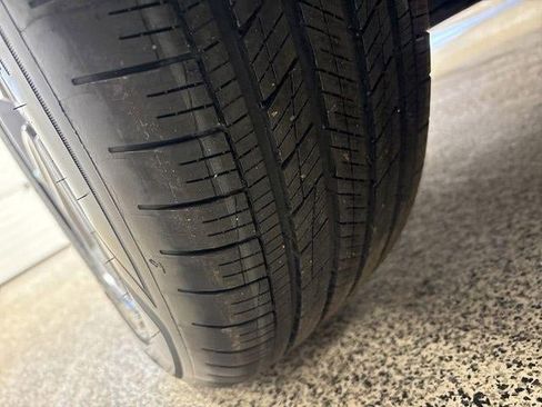 Used 2021 Honda CR-V EX-L image 37