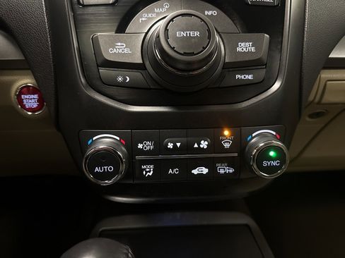 Used 2015 Acura RDX AWD w/ Technology Package image 17