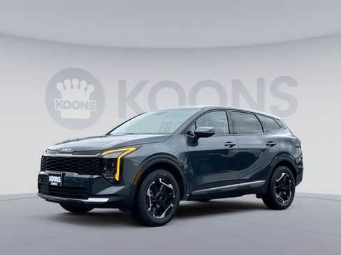 New 2026 Kia Sportage S image 1