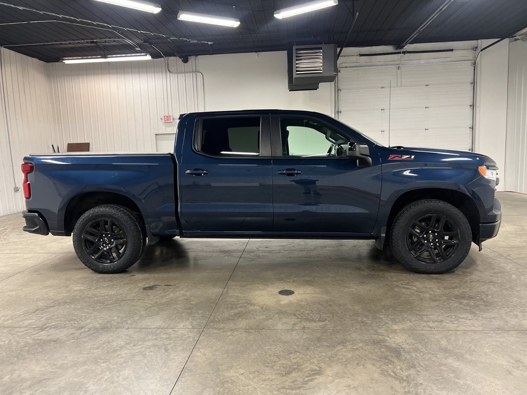 Certified 2022 Chevrolet Silverado 1500 RST AWD/4WD image 2