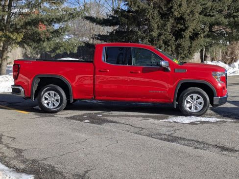 Used 2019 GMC Sierra 1500 SLE w/ SLE Value Package image 8