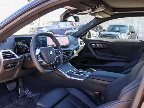 Used 2025 BMW 230i 230i w/ Premium Package image 16