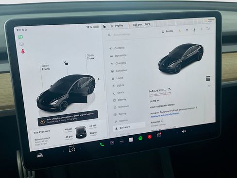 Used 2023 Tesla Model 3 Performance image 32