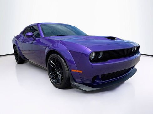 Used 2023 Dodge Challenger R/T Scat Pack RWD image 7