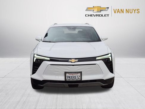 Used 2024 Chevrolet Blazer EV LT AWD/4WD image 2