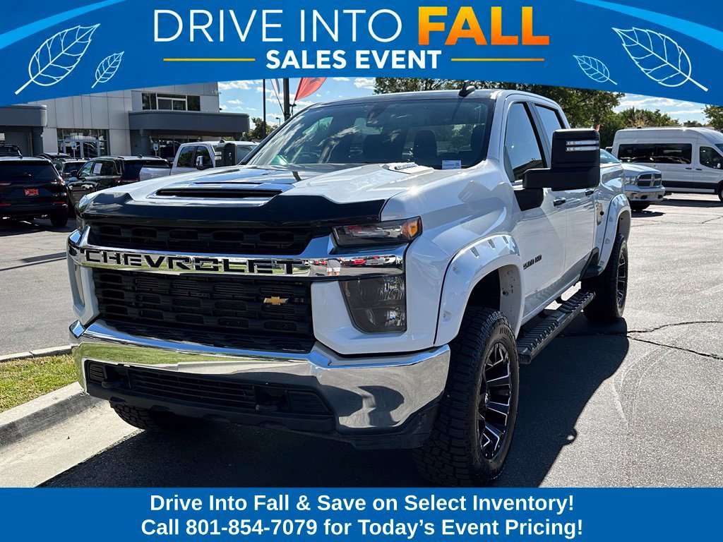 Used 2021 Chevrolet Silverado 2500 LT w/ Fleet Comfort Package AWD/4WD image 2