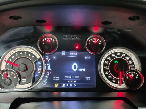 Used 2017 RAM 3500 Tradesman w/ Chrome Appearance Group image 41