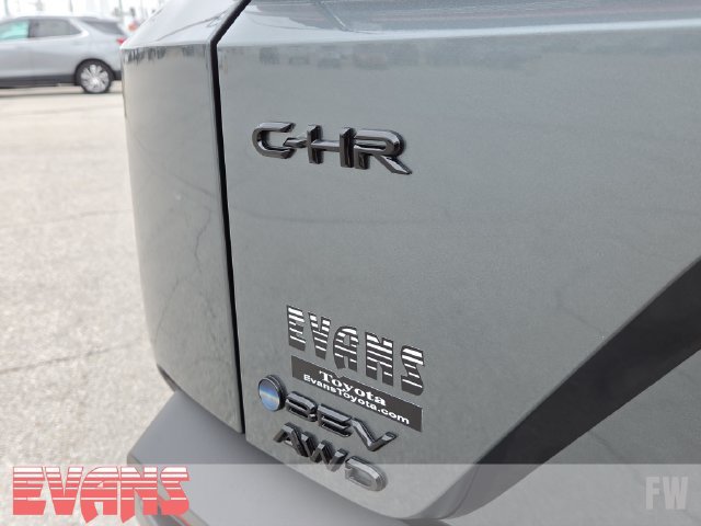 Certified 2026 Toyota C-HR AWD/4WD image 4