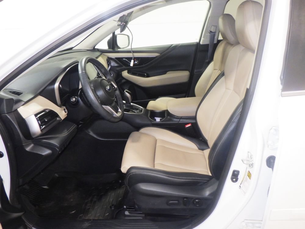 Used 2025 Subaru Outback Limited AWD/4WD image 8