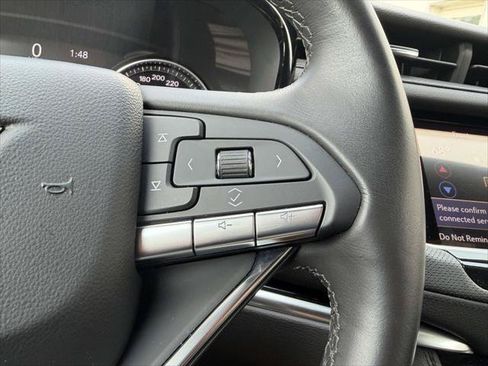 Used 2024 Cadillac XT6 Luxury AWD/4WD image 26