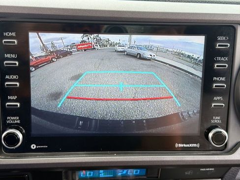 Used 2022 Toyota Tacoma TRD Sport w/ Technology Package RWD image 22