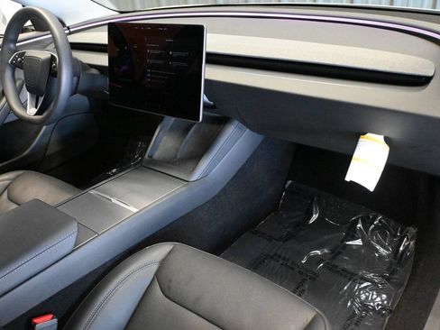 Used 2025 Tesla Model 3 Long Range RWD image 10
