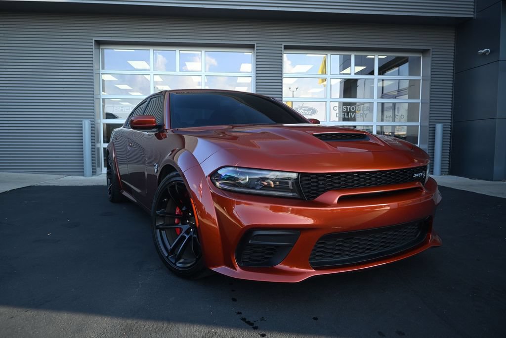 Used 2022 Dodge Charger SRT Hellcat w/ Navigation & Travel Group RWD image 2