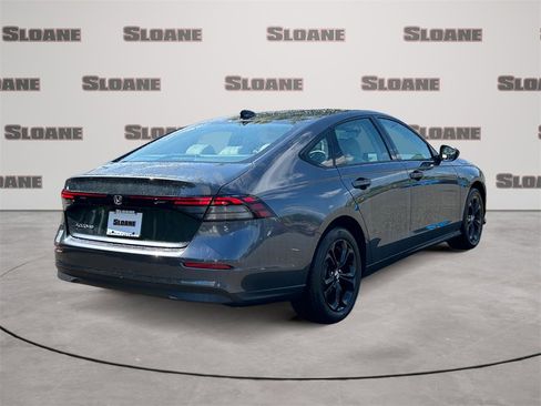 New 2025 Honda Accord SE image 5