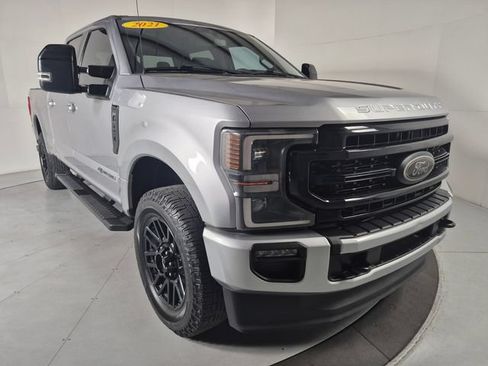 Used 2021 Ford F250 Lariat AWD/4WD image 6