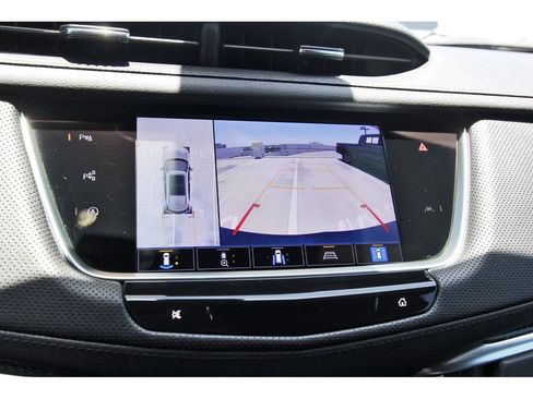 Certified 2025 Cadillac XT5 Sportv w/ Technology Package AWD/4WD image 22