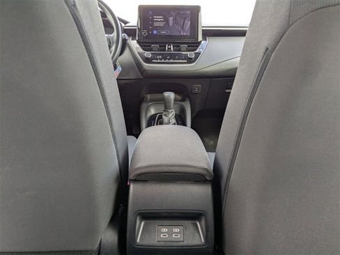 Used 2024 Toyota Corolla LE image 28