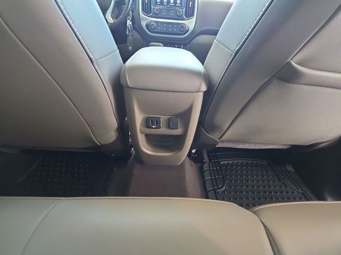 Used 2019 GMC Canyon SLT w/ Driver Alert Package image 21