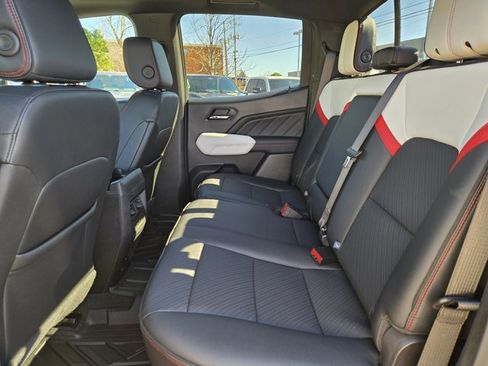 Used 2024 GMC Canyon AT4X w/ AT4X AEV Edition image 12