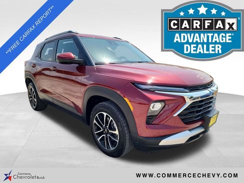 Used 2025 Chevrolet TrailBlazer LT AWD/4WD image 1