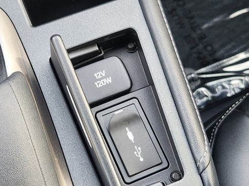 Used 2014 Lexus CT 200h image 29