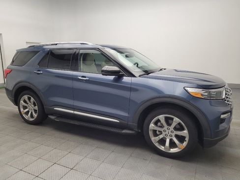 Used 2020 Ford Explorer Platinum w/ Premium Technology Package image 11