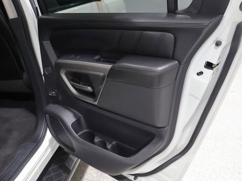 Used 2015 Nissan Armada Platinum w/ 2nd Row Captain Seat Package AWD/4WD image 26