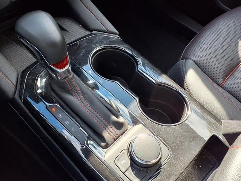 Used 2025 Chevrolet Blazer RS image 25