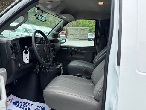 New 2026 GMC Savana 2500 w/ Driver Convenience Package RWD image 14