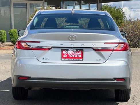 Certified 2025 Toyota Camry LE FWD image 8