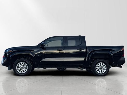 New 2026 Toyota Tacoma SR image 6