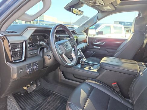 Used 2024 GMC Sierra 1500 Denali AWD/4WD image 25