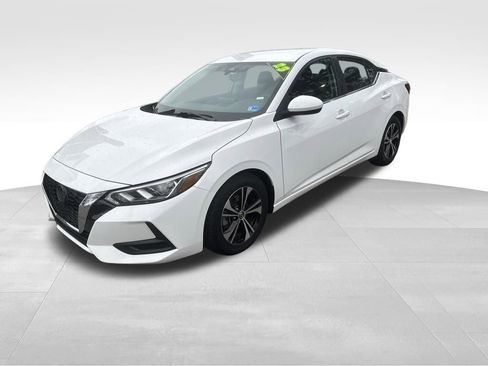 Used 2023 Nissan Sentra SV image 2