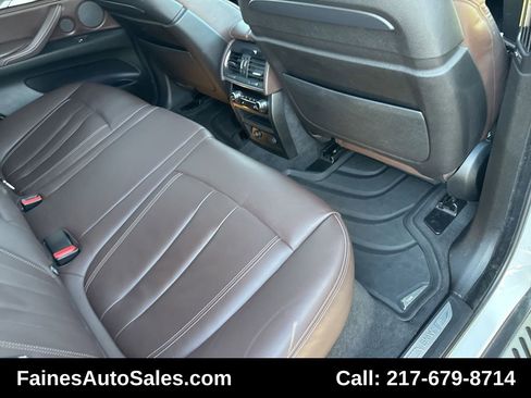 Used 2015 BMW X5 xDrive35d image 48