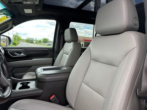 Certified 2022 Chevrolet Tahoe LT w/ LT Signature Plus Package AWD/4WD image 34