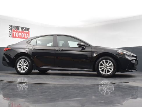 Used 2025 Toyota Camry LE FWD image 28